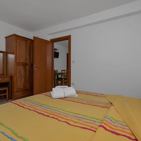 Villa Juric 2 Baška Voda Exterior foto
