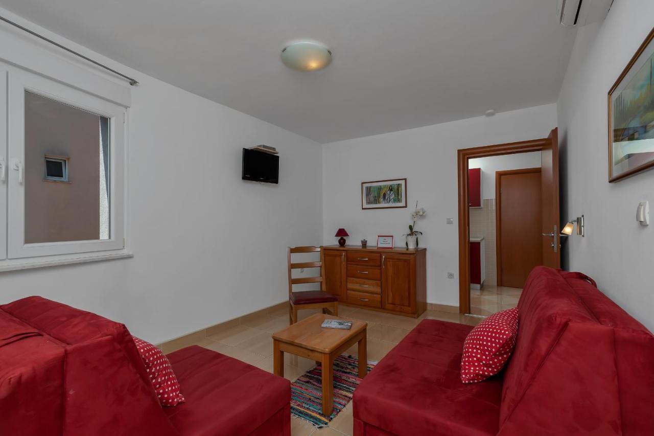 Villa Juric 2 Baška Voda Exterior foto