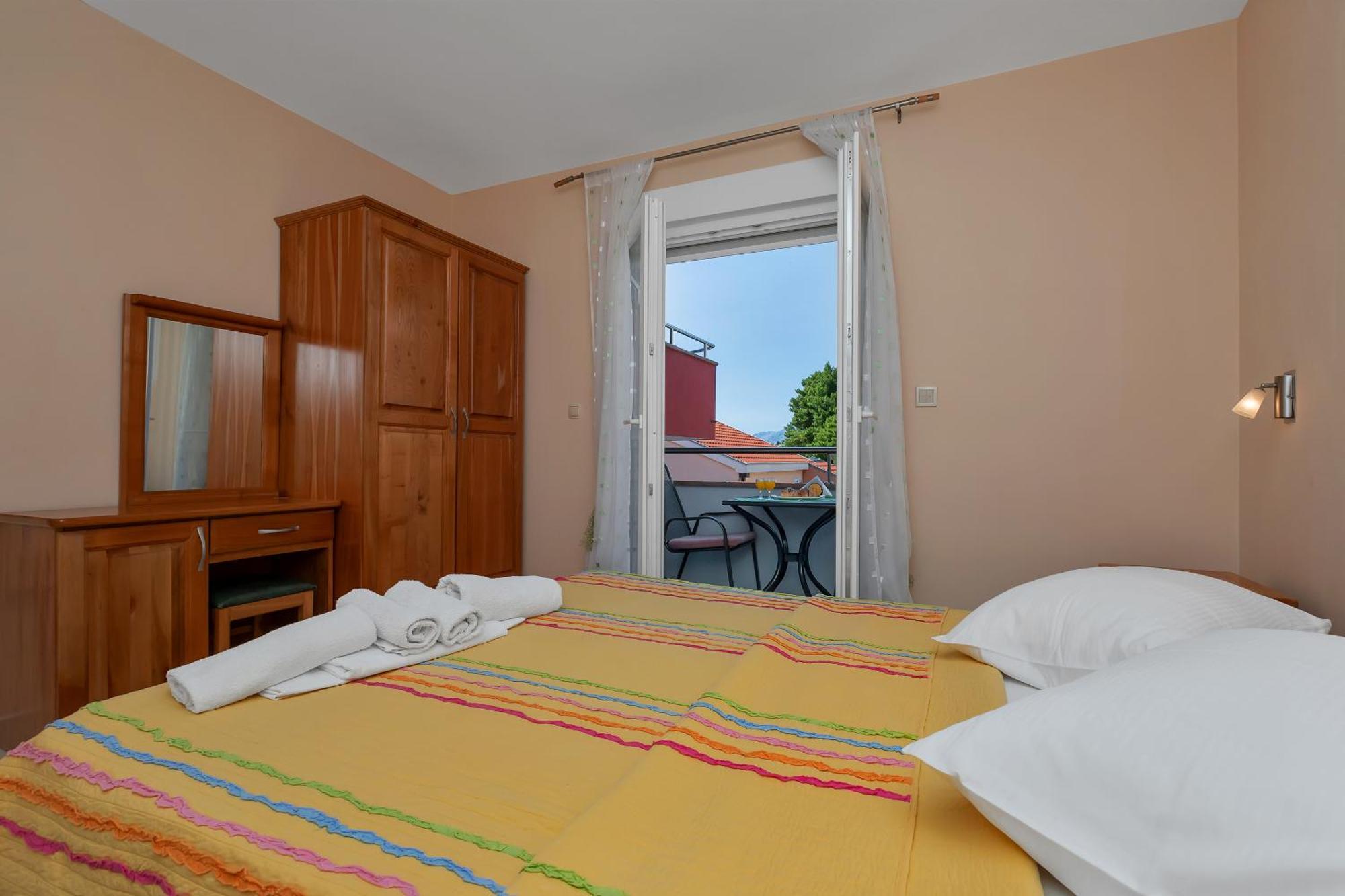 Villa Juric 2 Baška Voda Exterior foto